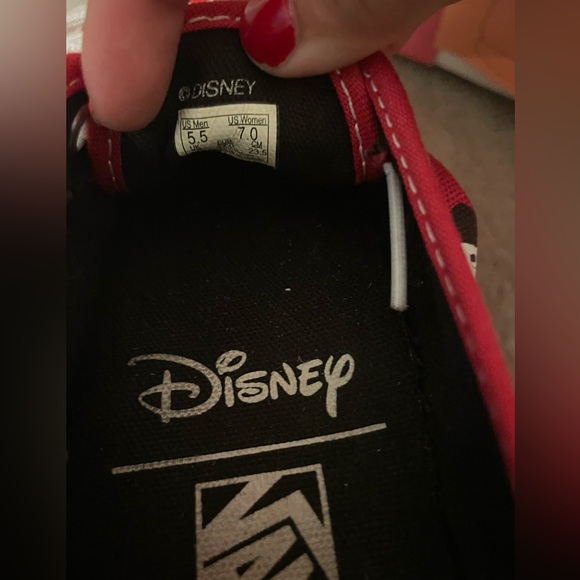 101 Dalmatians Vans - Picture 9 of 9